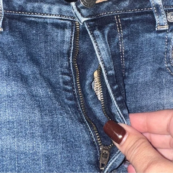 AEO High Rise Super Stretch & Flare Splattered Distressed Jeans - Picture 7 of 14